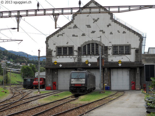 MRCE Re 484 901, SBB Ae 6/6 11473 'St. Maurice' e Ta 2/2 978